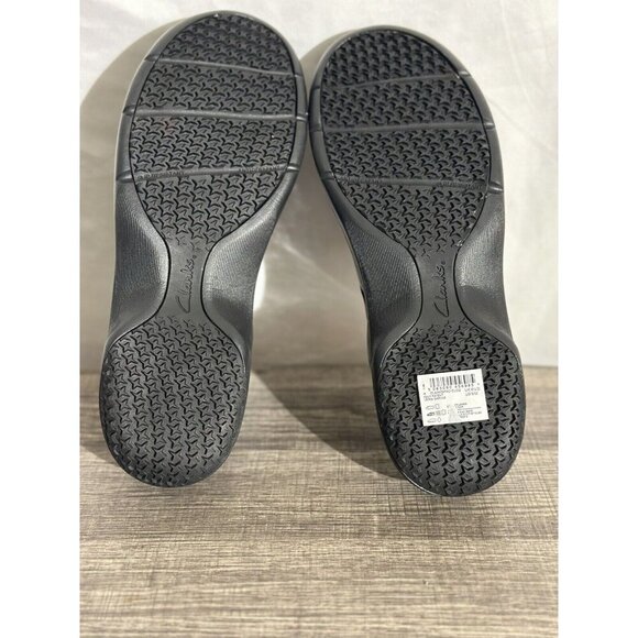 Clarks Women’s pro clog slip on resistant navy patent leather Sz 9 - Picture 8 of 12